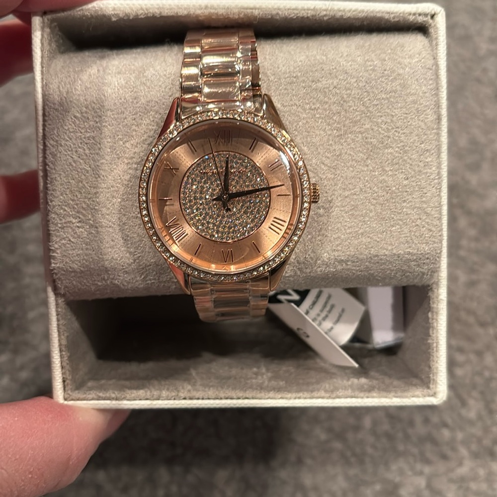 Michael Kors rose gold watch